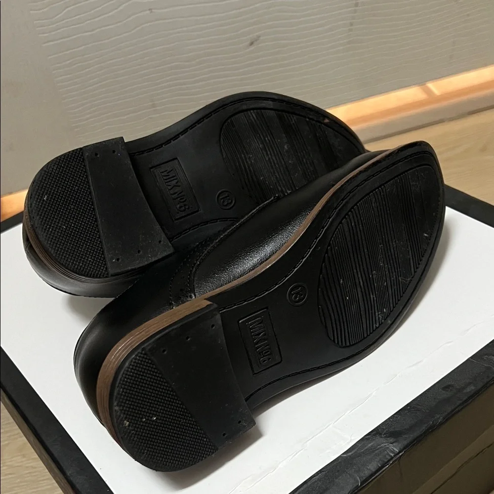 Mix No. 6 Black Kids Moccasins
